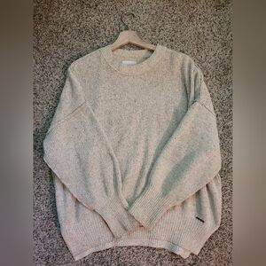 VINTAGE Abercrombie & Fitch Cream Crewneck Sweater with Ribbed Cuffs